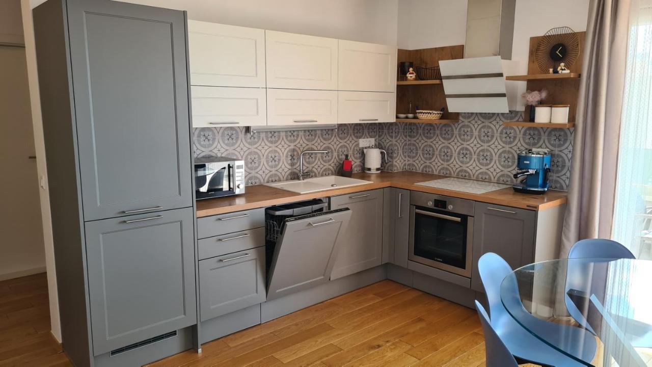 Mariposa Makarska 83M2 New Apartment With Garage מראה חיצוני תמונה